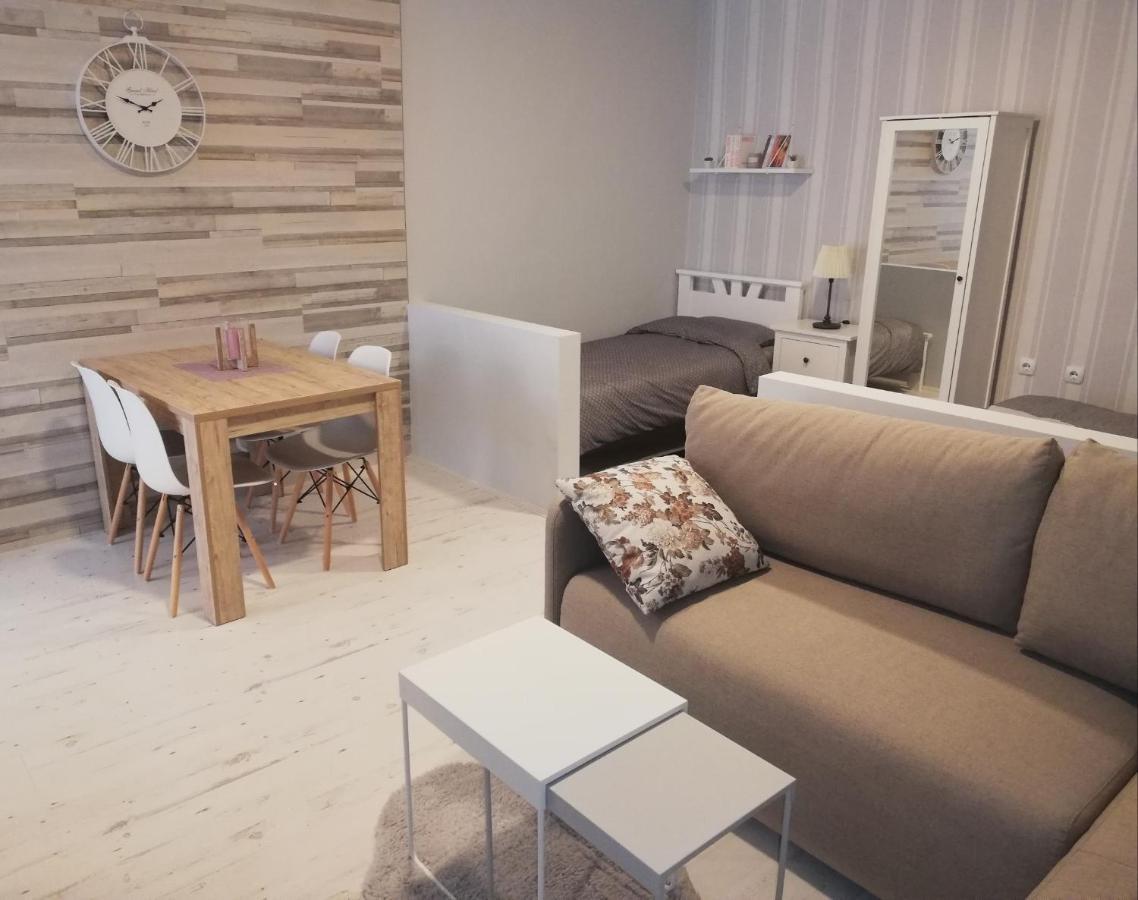 סובוטיקה Apartman Park מראה חיצוני תמונה