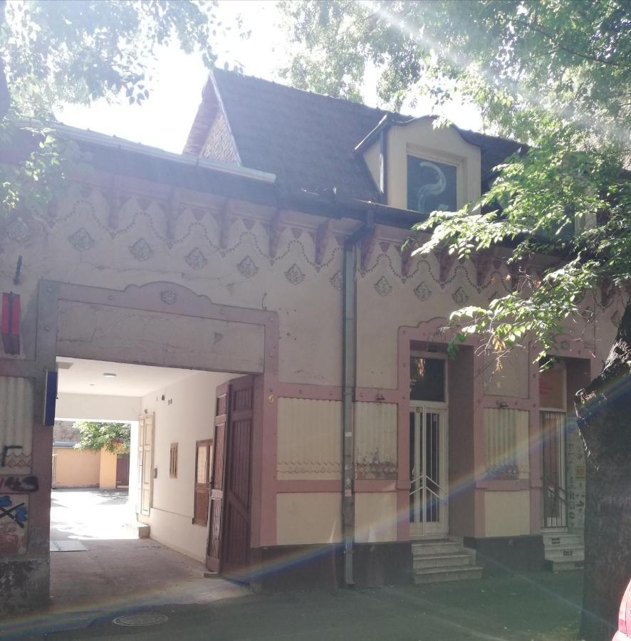 סובוטיקה Apartman Park מראה חיצוני תמונה